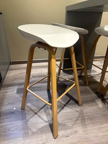 Minimal High chair for sell