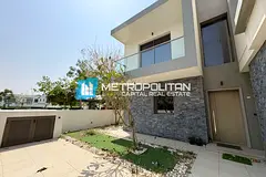 Duplex 4BR w/ Maid| Single Row Corner| Vacant Unit