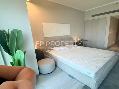 Fully Furnished | Spacious Unit I Near to Circle Mall