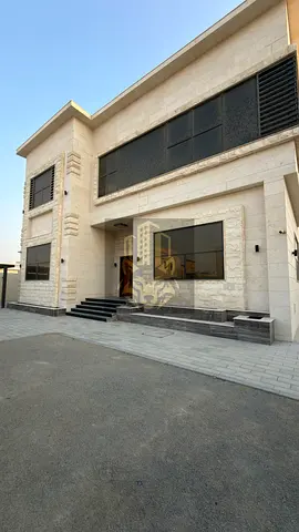 فيلا فاخرة للإيجار في أرقى مناطق الشارقة - منطقة الرقيبة! 🏠✨