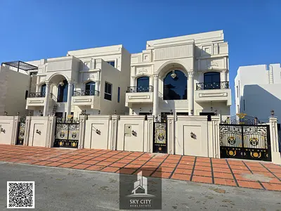 Luxurious Classic Villa for Sale – 6 Bedrooms, 3 Storeys – Prime Location in Ajman! ​Experience the epitome of elegance in this stunning classic-style villa. Perfectly situated for convenience and lux