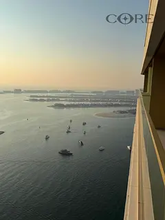 Palm &amp; Marina view / High floor