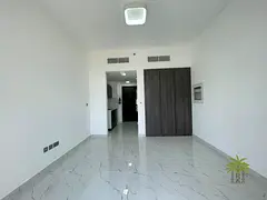 ✨ Modern Urban Living | Sun-Drenched Studio in Time 1 | Rooftop Pool
