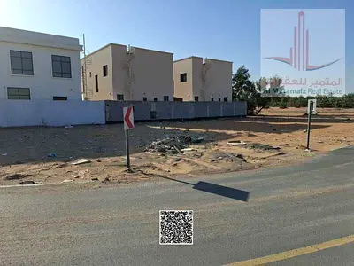 An opportunity for investors: Residential land for sale in Al Helio 2 area, suitable for villas. The plot is 3014 sq ft and has a permit for ground fl