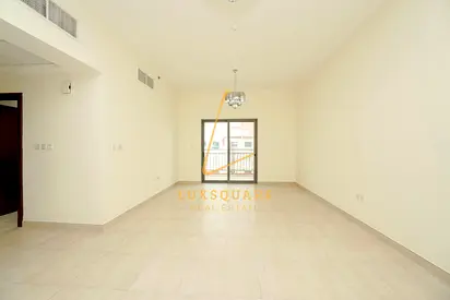 Ready To Move | 2 Alloted Parkings | Plus Maids