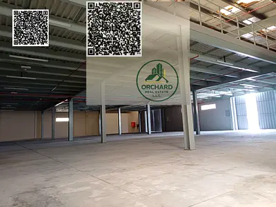 warehouse with mezzanine available with 2 doors direct access to main road