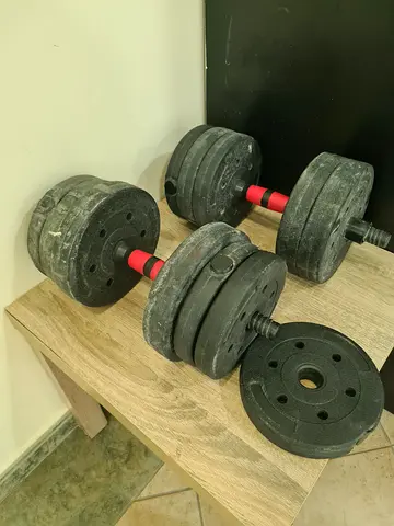 Pair of adjustable dumbbells with weight plates (used) approx weight for all in 20KG