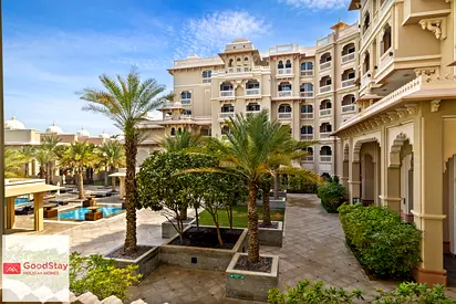 Luxury beachfront 1-bedroom apartment with pool