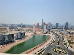 PRIME LOCATION | COMMUNITY LIVING | VACANT