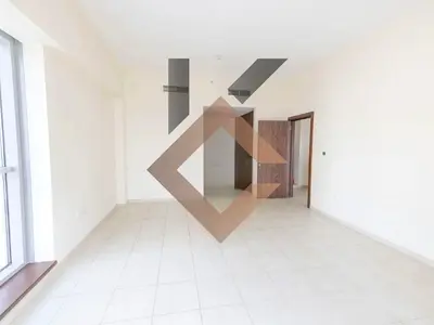 شقة بغرفة نوم واحدة | البرج التنفيذي L | شرفة وإطلالة على وسط المدينة | تخطيط مفتوح