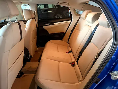 2020 Honda CIVIC — миниатюра 10