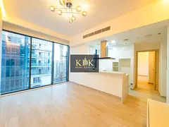 High-Floor 1BR | The East Crest | Balcony &amp; Downtown View