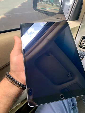 Ipad 7 128 GB Excellent Condition