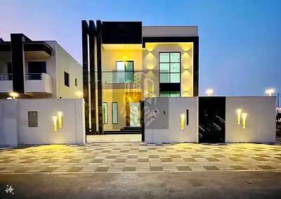 فيلا فاخرة مميزه بتصميم راقٍ 4 غرف ماستر صالة مجلس غرفة خادمة  تملك حر في الحليو 2 بسعر مغري