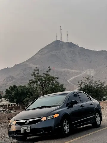 2011 Honda Civic | Canada Specs | Excellent Condition | New Tyres | Back Camera