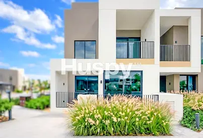 Exclusive | Pool View | Corner Unit