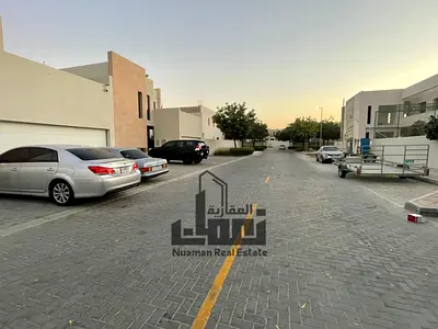فيلا للبيع في مساكن نسمة – السيوح | 4 غرف | بدون رسوم خدمات | تصميم عائلي مميز