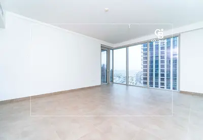Vacant | Midfloor | Boulevard view