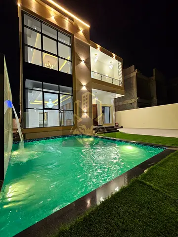 Villa for sale in Al Helio 2, 5 master bedrooms, 2 halls, majlis, and maid’s room. Land 4300 sq ft, built 4000 sq ft, including utilities and AC. Pric