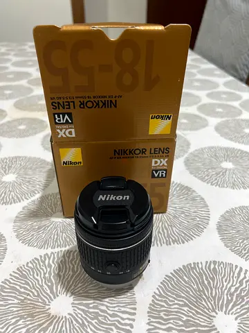 Nikon AF-S DX 18-55mm VR Lens (Excellent Condition) - With Box