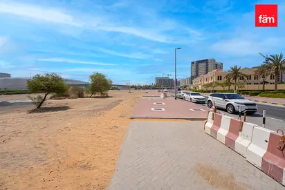 Approved For 1 Villa Or 2 Townhouses|Freehold
