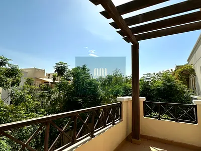 4BR ENSUITE VILLA WITH GARDEN & MAID’S ROOM | CORNER