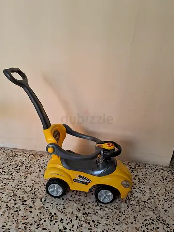 Toy car