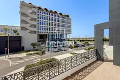 Vacant | Corner End Unit | Spacious Huge Terrace