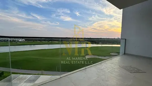 Apartment for sale in Al-Zawraa -3 Master bedrooms and a large living room, price includes electricity, water and air conditioning