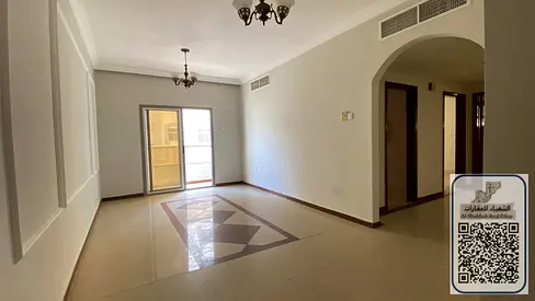 🏡 للإيجار غرفتين وصالة بالنعيمية – مقابل جسر غلفا  شقة مميزة للإيجار السنوي في موقع حيوي بمنطقة النعيمية، تقع مقابل جسر غلفا مباشرة، وتتميز بإطلالة