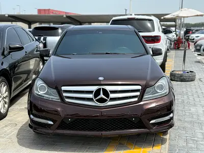 Mercedes-Benz C-Class C200 2012 GCC Specs