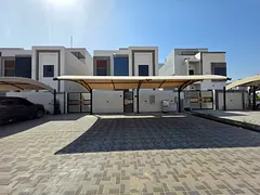 For sale in Ajman, Al Zahiyah area, a 6-bedroom villa, first occupancy, plus a maid's room, incl