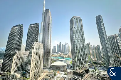 3 Beds | Burj View | Upgraded