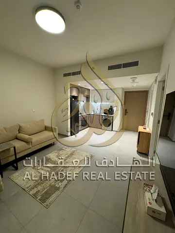 رفاهية السكن في قلب "الجادة" (Boulevard).. شقة مفروشة بتسهيلات دفع شهرية!
