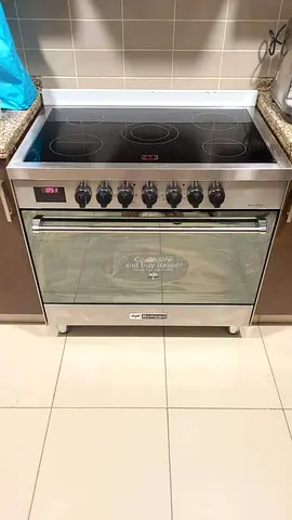 Bompani electric cooker 90x60 cm latest model neat and clean good condition same like new condition