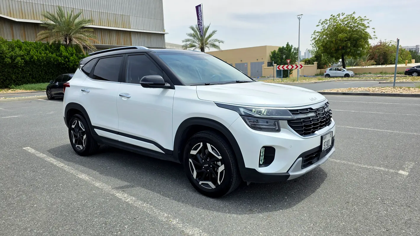 Kia Seltos 2025 — photo 1 of 10