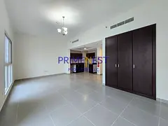 HUGE LAYOUT I BALCONY I PRIME AREA