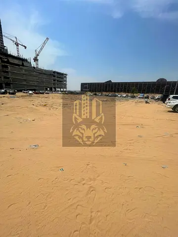 فرصة استثمارية استثنائية – أرض سكني تجاري للبيع في عجمان (العامرة – مدينة الإمارات)