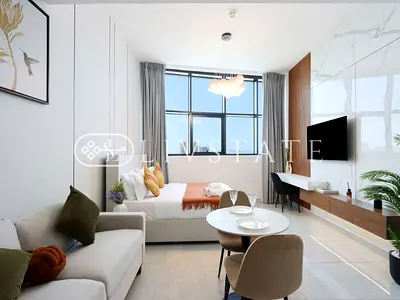 Elegant & Spacious Unit | Community View | Prime Location