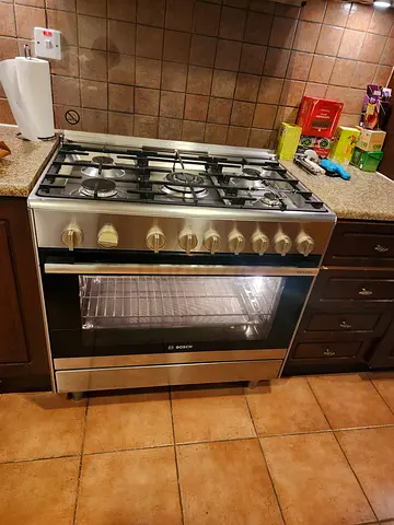 Bosch gas Coker oven 90x60cm made in Italy