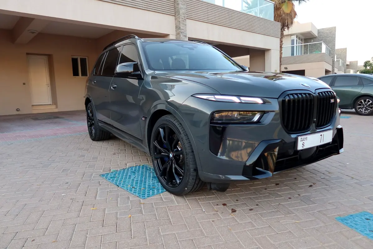 BMW X7 2024 — photo 1 of 15