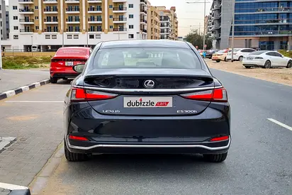 صورة 7 لـ 2023 Lexus ES-SERIES