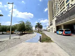 Mid Floor | Corner Unit | Vastu | Balcony