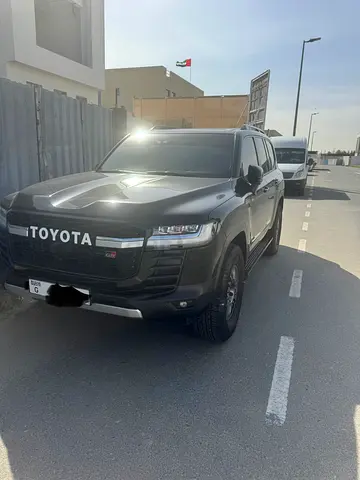 Toyota Land Cruiser GR sport