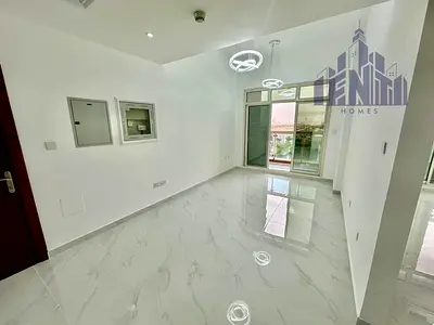 READY TO MOVE | SPACIOUS 2 BR | PRIME LOCATION DS0