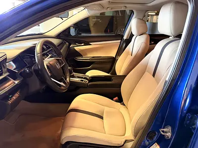 2020 Honda CIVIC — миниатюра 9
