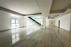 5BR Ultra Modern | Next to Mosque | Majlis Annex