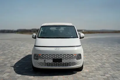 HYUNDAI STARIA PRESTIGE 2.2 DIESEL | 11 SEATER | 8AT | GCC SPECIFICATIONS | FULL OPTIONS