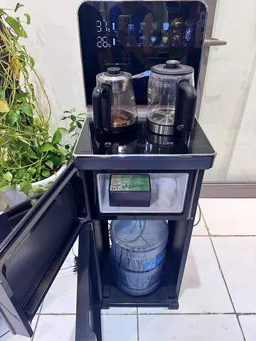 Used multi-function water and tea maker with kettle - good working condition