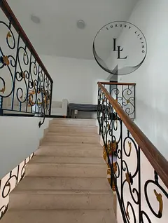 Luxurious and spacious furnished 4bhk villa in 115k